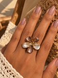 Rosé Petal Ring