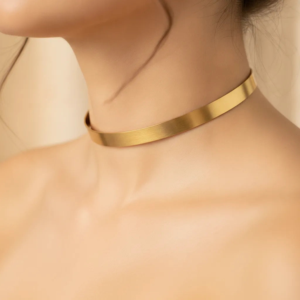 Classic Gold Choker