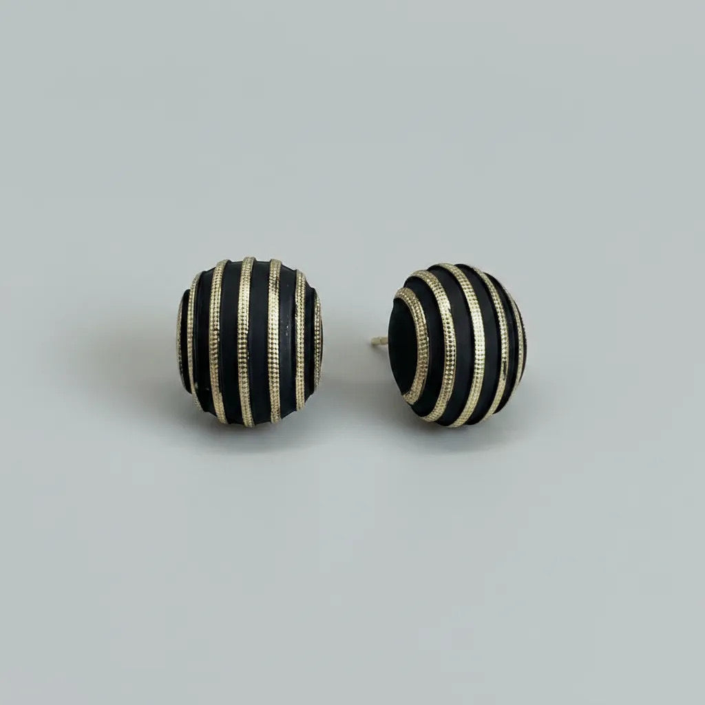 Pinstripe Studs