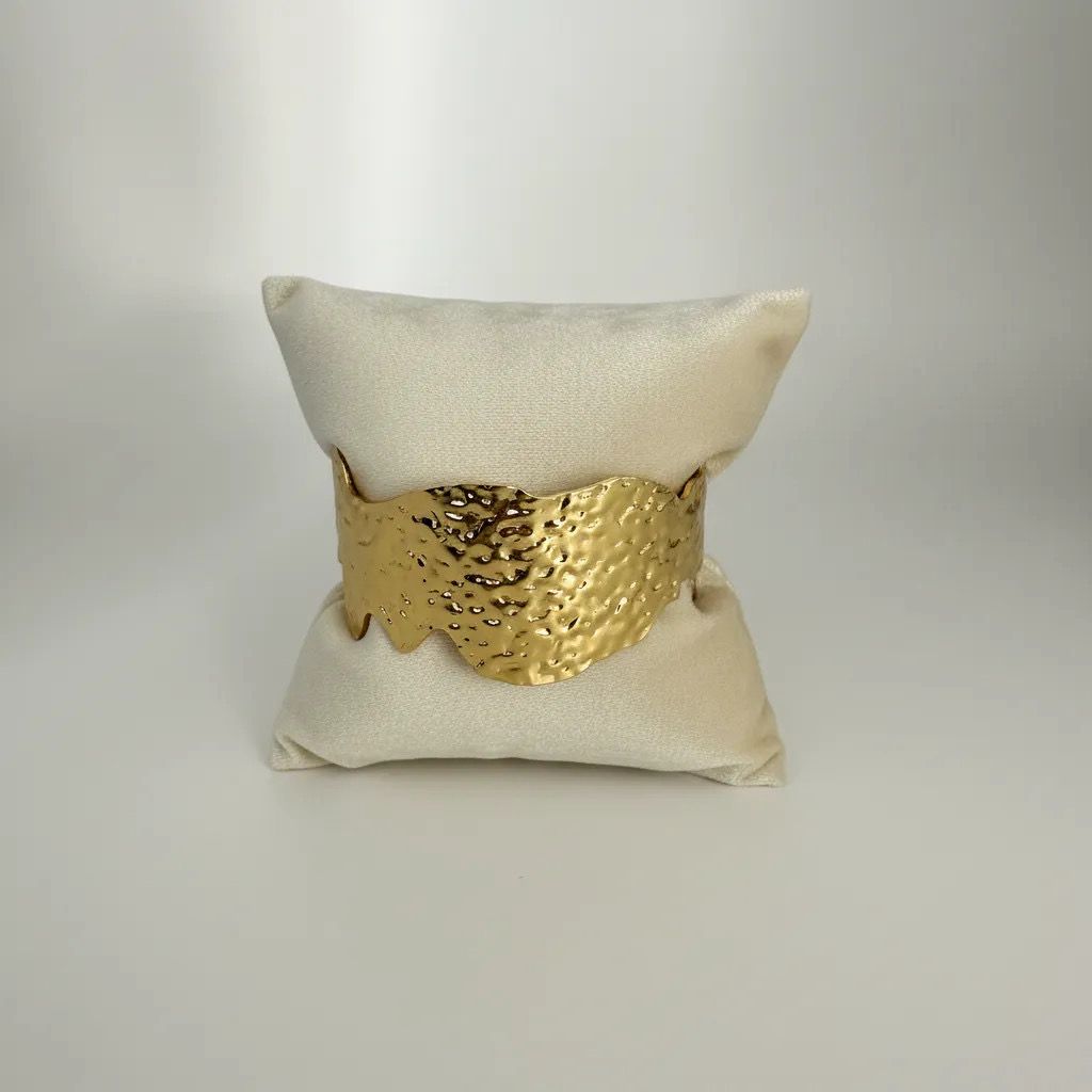 Golden Cuff