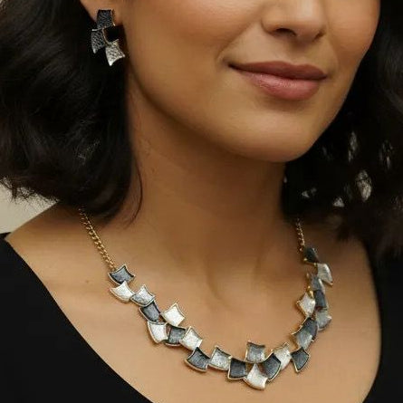 Mosaic Necklace & Earrings Set – Neutral