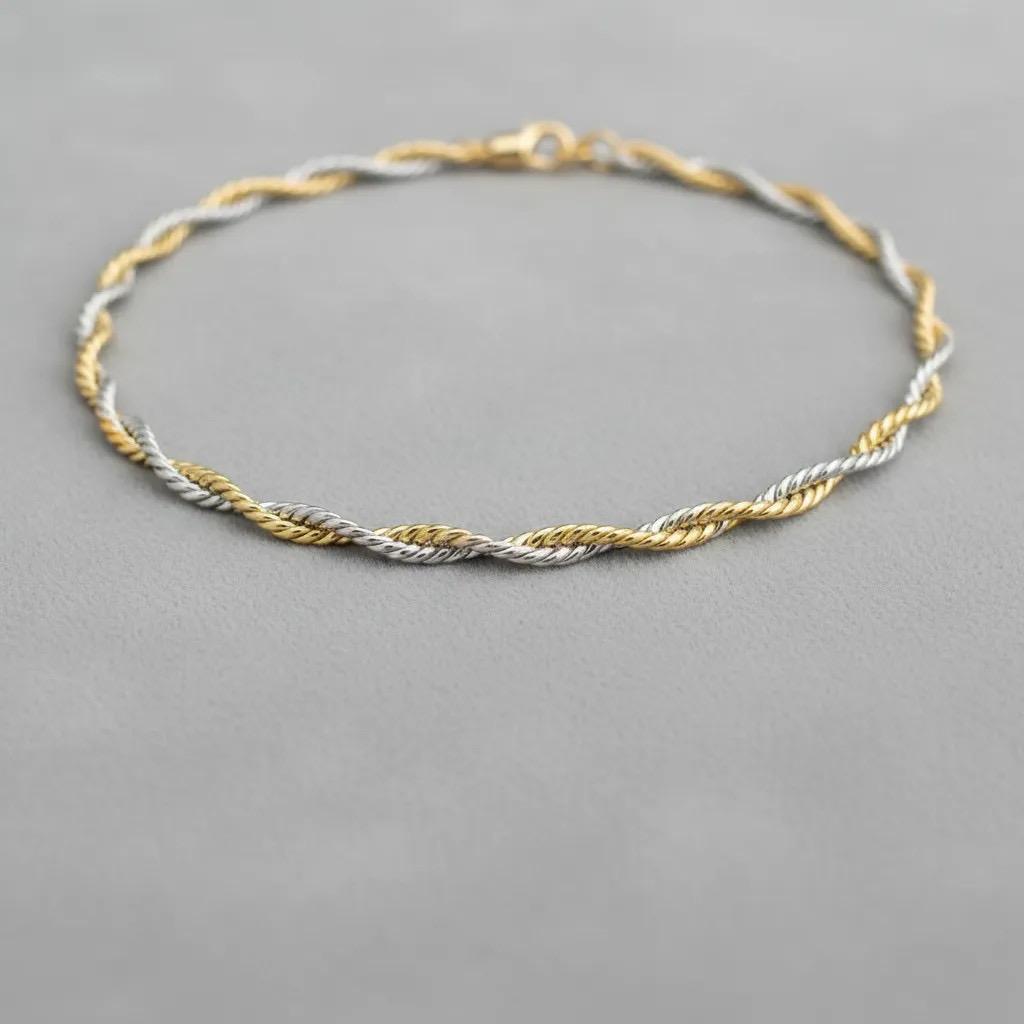 Twist Necklace